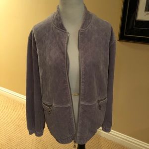Lilac guilted zip up jacket.Front pockets &elastic